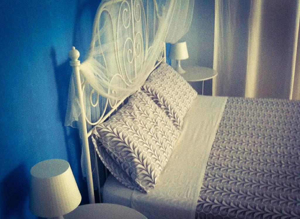Camera Matrimoniale/Doppia con Letti Singoli con Bagno Privato